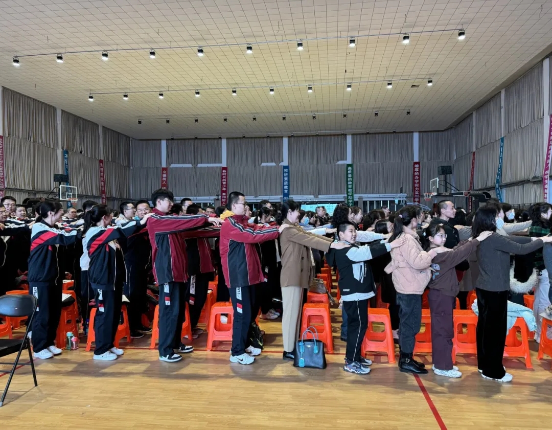 乌兰察布集宁一中举办高考心理辅导讲座,助力考生减压迎考