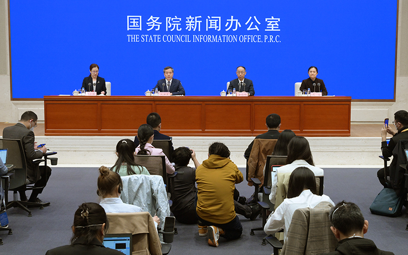 国新办发布会回应新冠病毒溯源研究情况,权威解答关切