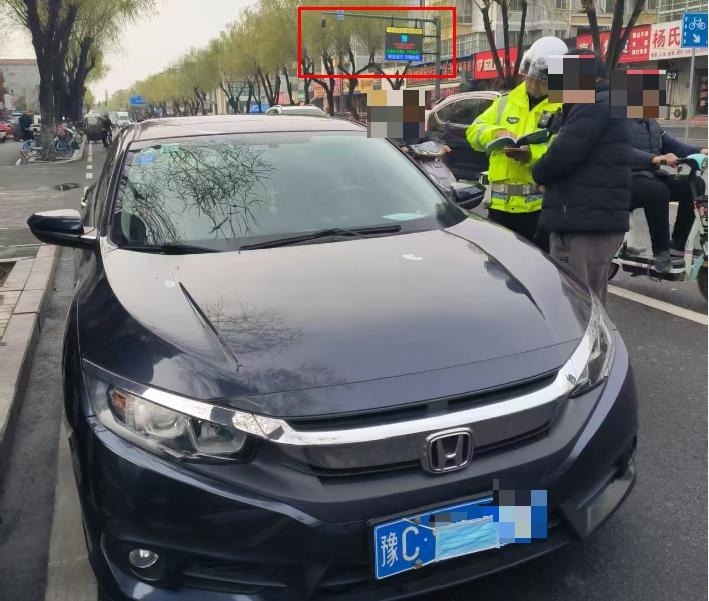 洛阳漯河车辆违章警示!禁停路段遮牌、掉头酿事故全曝光