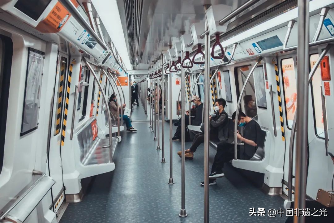 疫情影响下抑郁失眠高发 专家预警心理健康影响持续20年